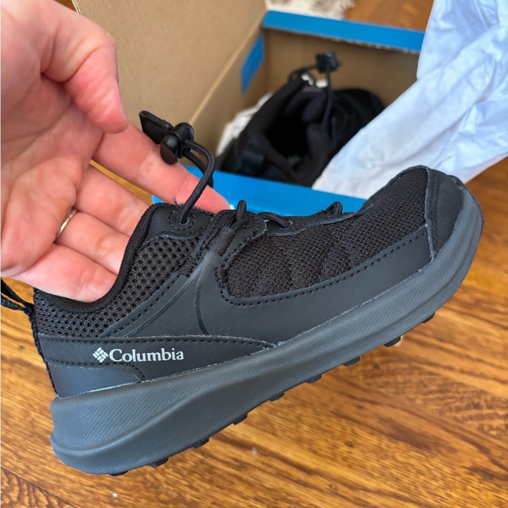 Columbia Children’s Trailstorm Sneaker size 10